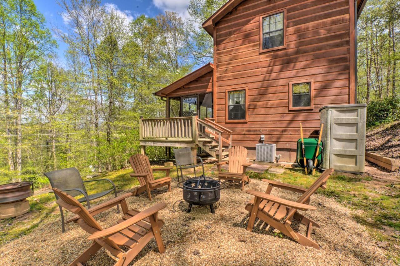 Cozy Hiawassee Cabin With Fire Pit And Mtn Views! Buitenkant foto