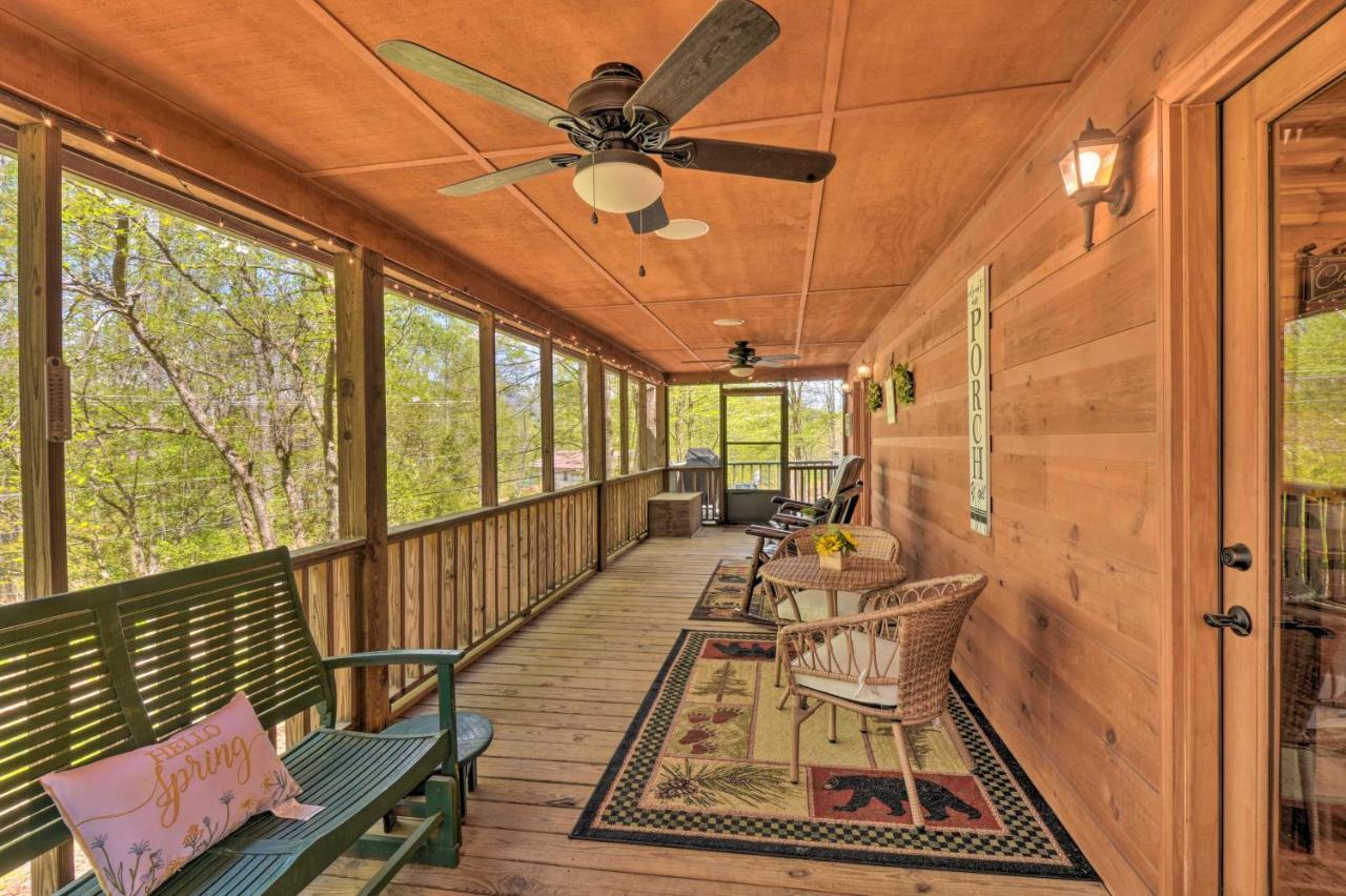 Cozy Hiawassee Cabin With Fire Pit And Mtn Views! Buitenkant foto