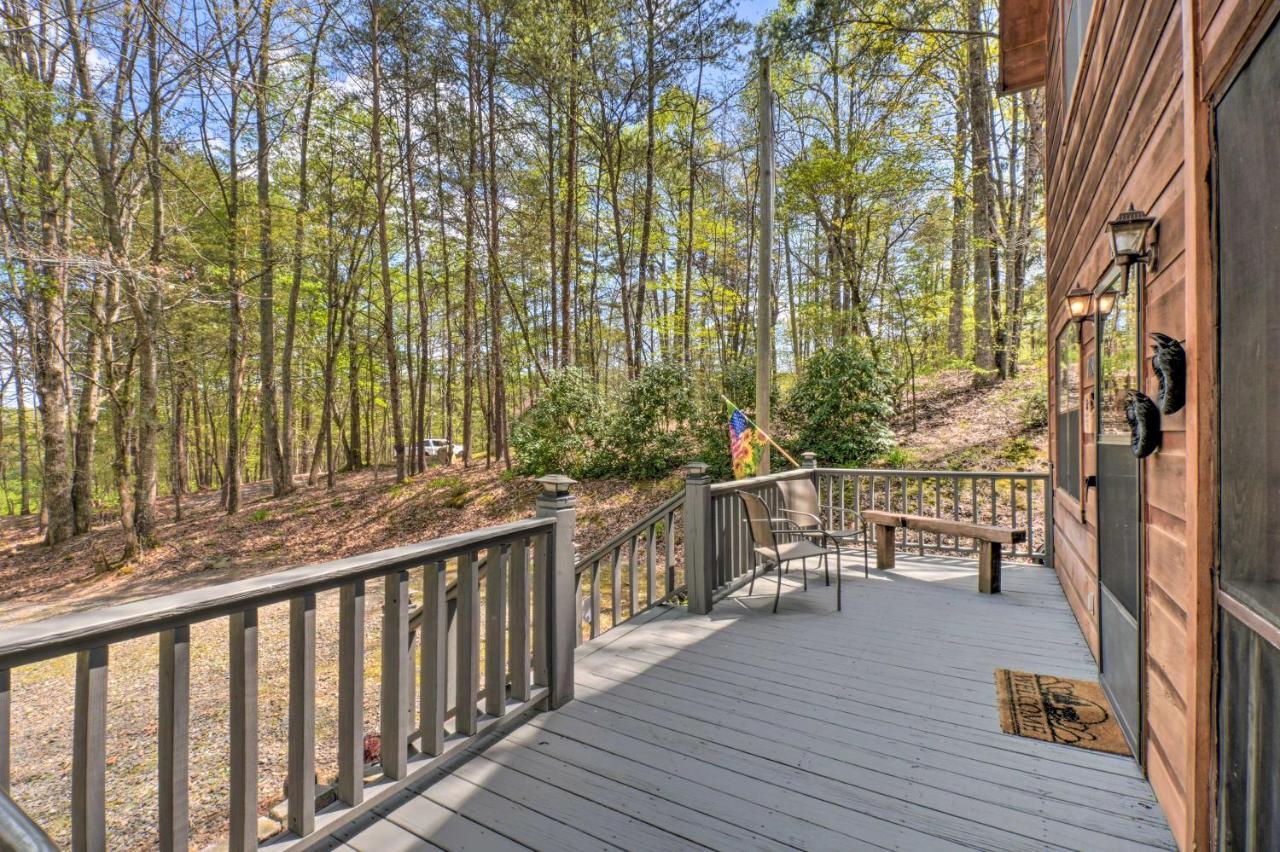 Cozy Hiawassee Cabin With Fire Pit And Mtn Views! Buitenkant foto